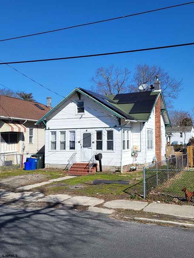 PLEASANTVILLE REAL ESTATE - 312 W Bayview Ave
