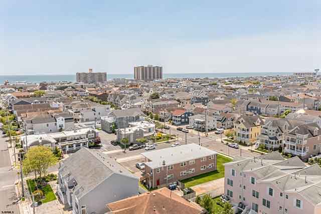 9211  Monmouth - , MARGATE CITY