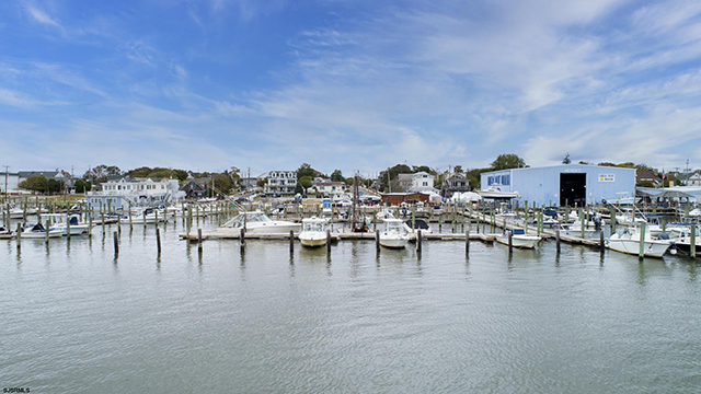 910  Bay Ave - , SOMERS POINT