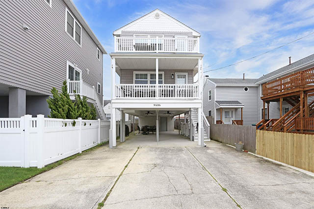 9606  Monmouth - , MARGATE CITY