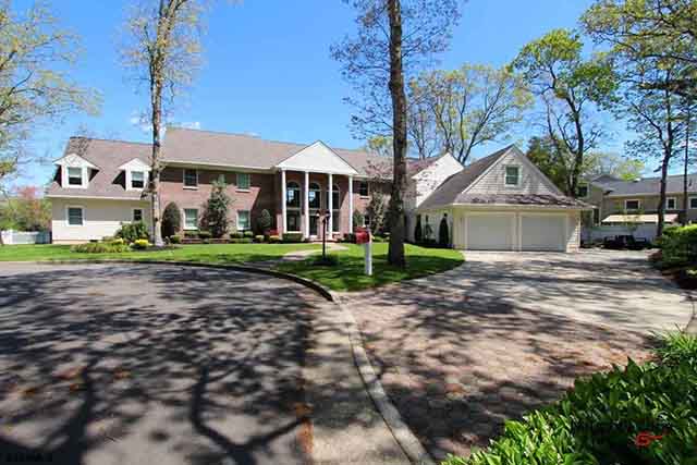 LINWOOD REAL ESTATE - 4  Princeton Ln