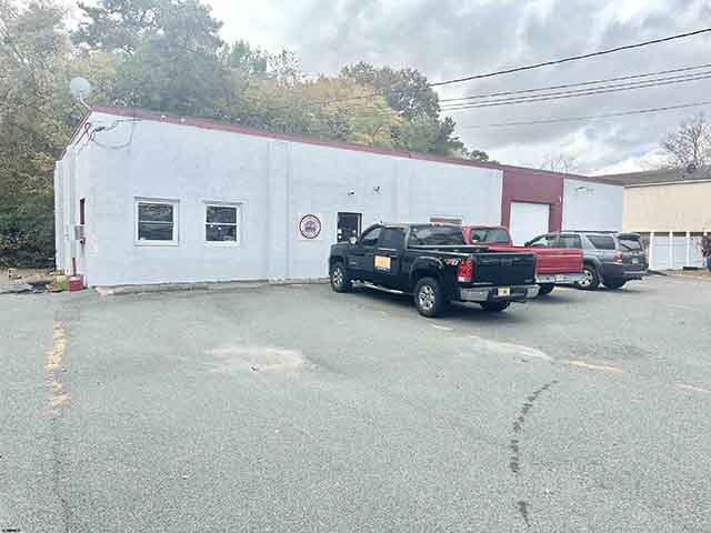 318 E White Horse Pike - , ABSECON