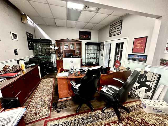 318 E White Horse Pike - , ABSECON