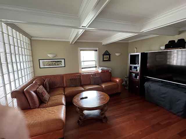 324  Simpson - , OCEAN CITY