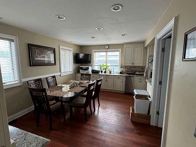 324  Simpson - , OCEAN CITY