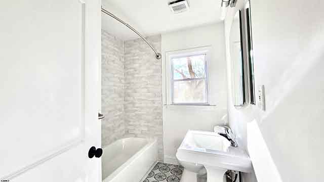 520 N Franklin Blvd - , PLEASANTVILLE