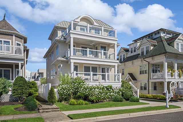105 S 13th - , LONGPORT