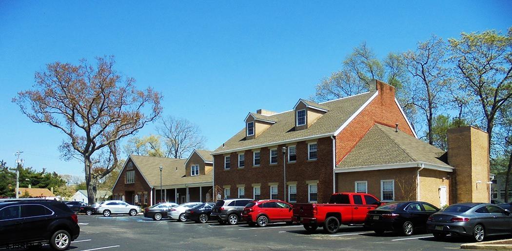 327  Central Avenue - , LINWOOD