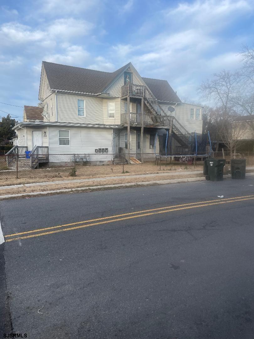 300  doughty - , PLEASANTVILLE