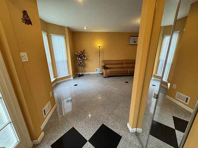 65  Cherokee Dr - , ABSECON