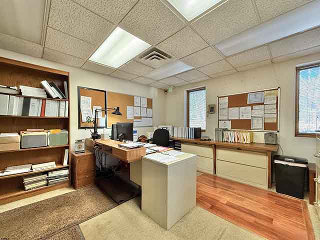 439  Westcoat - , EGG HARBOR TOWNSHIP