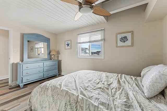 100  13th St N - , BRIGANTINE