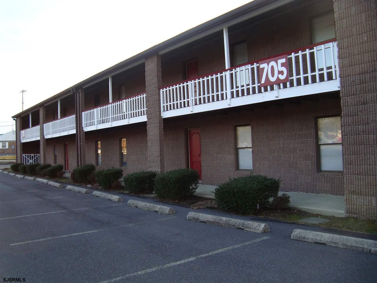 705  White Horse - , ABSECON