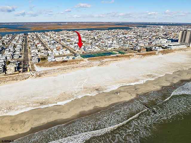 3301  Atlantic - , LONGPORT