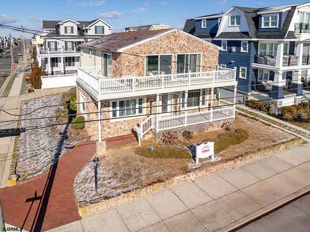 3301  ATLANTIC - , LONGPORT
