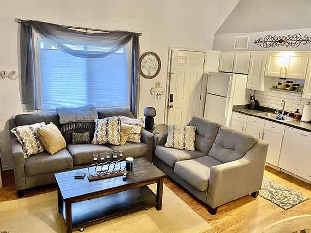 323  44th St. S - , BRIGANTINE