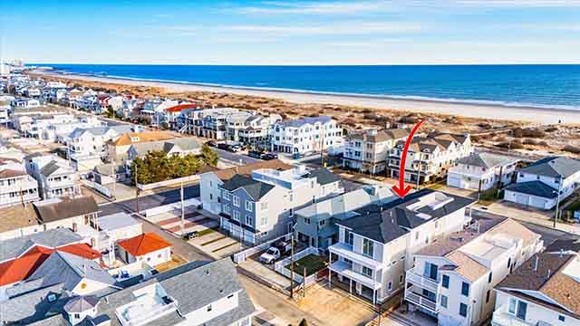 2114  Wesley - , OCEAN CITY