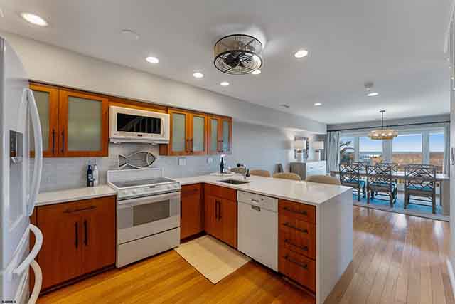 323 S 44th - , BRIGANTINE