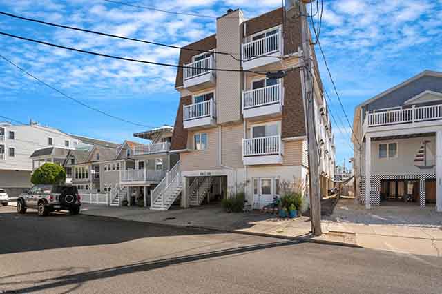 221  87th St - , SEA ISLE CITY