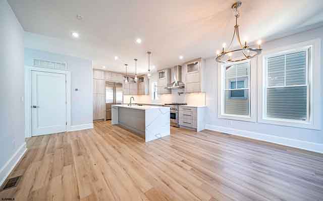 104 N Pembroke - , MARGATE CITY
