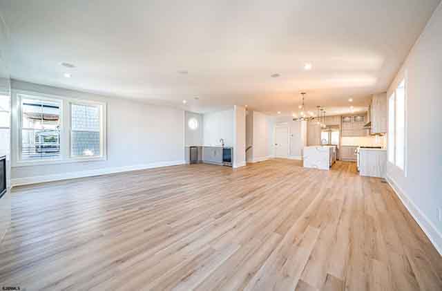 104 N Pembroke - , MARGATE CITY