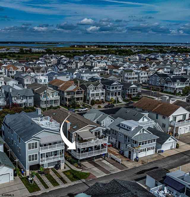 OCEAN CITY REAL ESTATE - 2821  Central