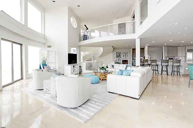 121 S 17th Ave - , LONGPORT