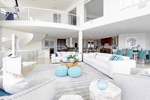 121 S 17th Ave - , LONGPORT