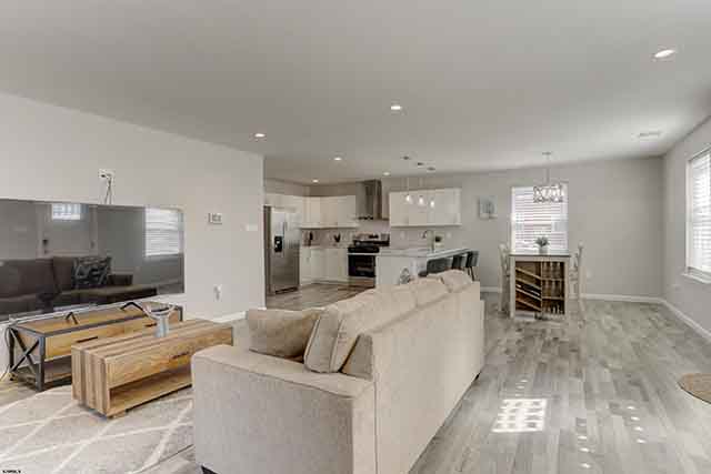 402 W Bayview - , PLEASANTVILLE