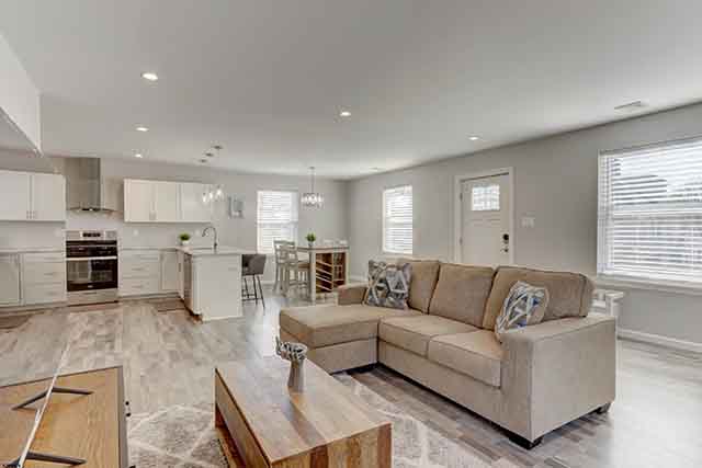 402 W Bayview - , PLEASANTVILLE