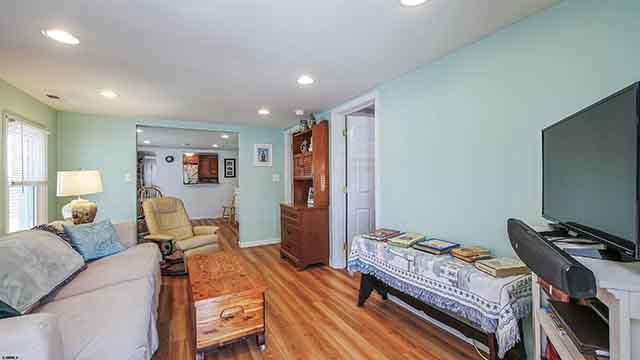 25 W 14th St. - , OCEAN CITY