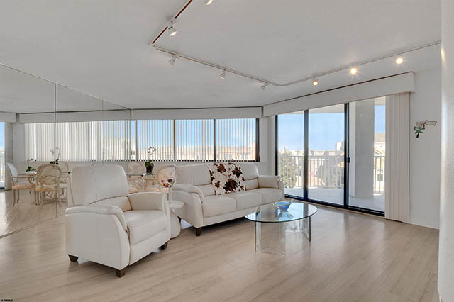 111 S 16th - , LONGPORT