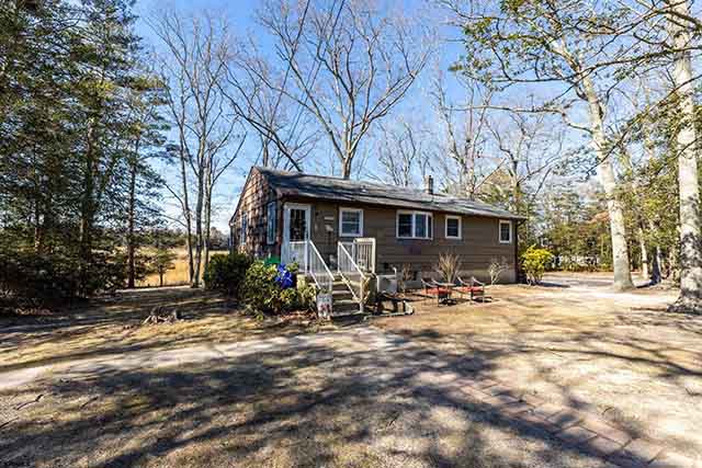 1026  Bartlett Ave - , LINWOOD