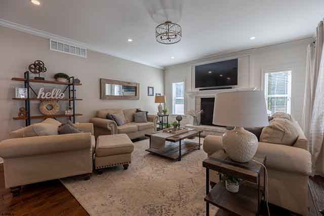 1631  Woodlynne Blvd - , LINWOOD