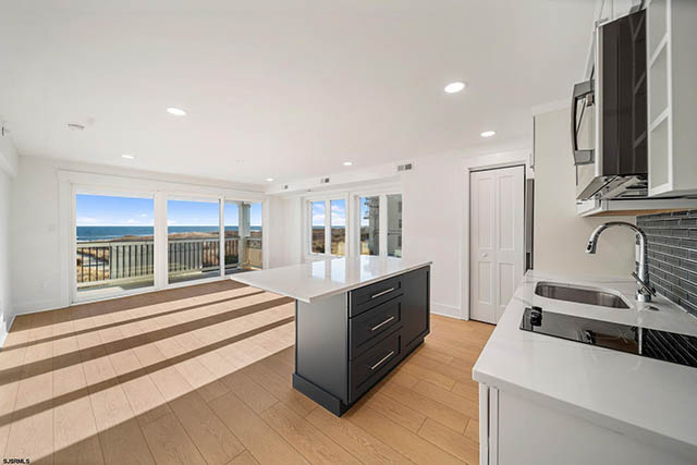 321 S 6th Unit 8 - , BRIGANTINE