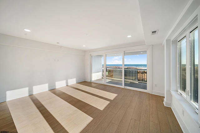 321 S 6th Unit 8 - , BRIGANTINE
