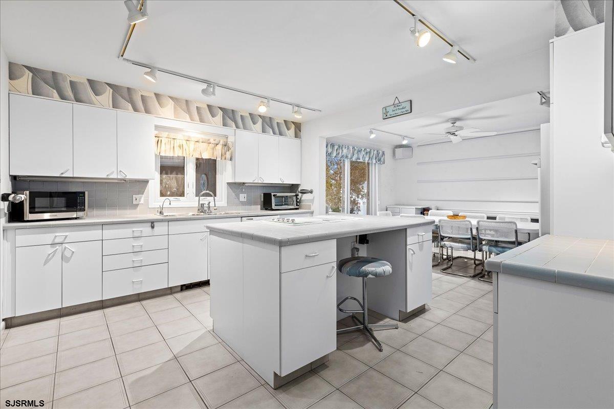 7905  Lagoon - , MARGATE CITY