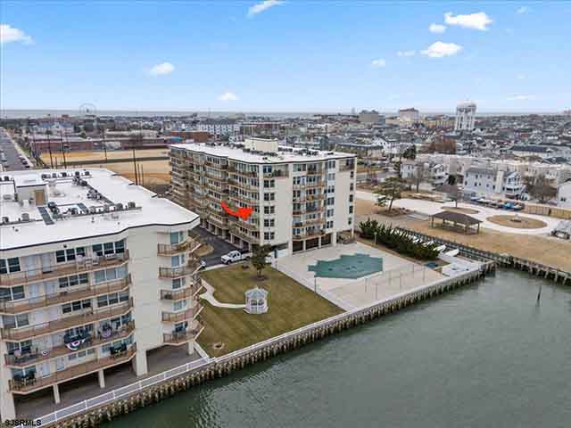 500  Bay Ave - , OCEAN CITY
