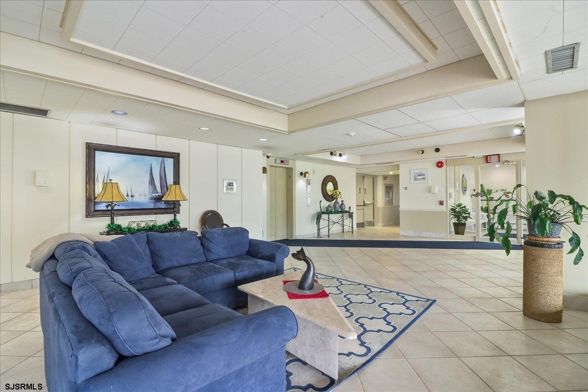 500  Bay Ave - , OCEAN CITY