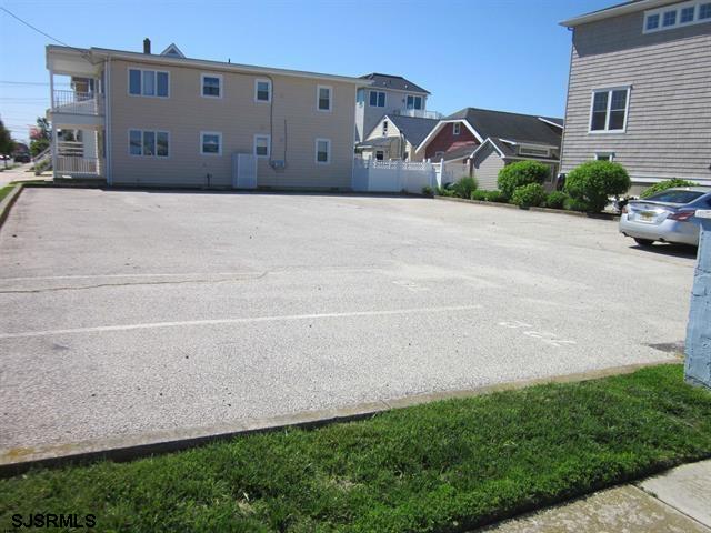 Between 7th-8th  Bayfront Slip E1 - , OCEAN CITY