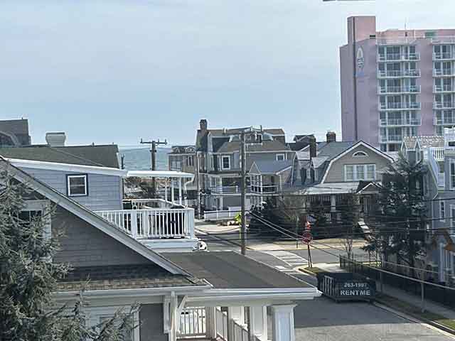 421  15th - , OCEAN CITY