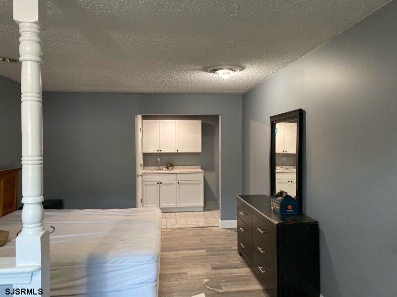 300 E Absecon - 1, ABSECON