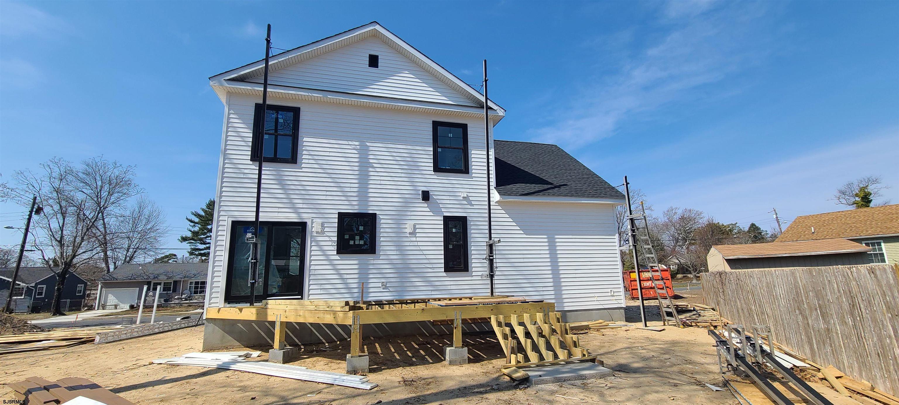 607  Lake - , NORTHFIELD