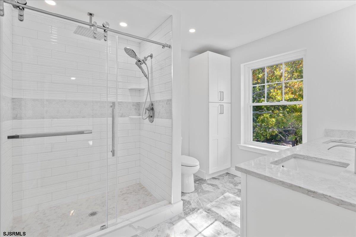 607  Lake - , NORTHFIELD