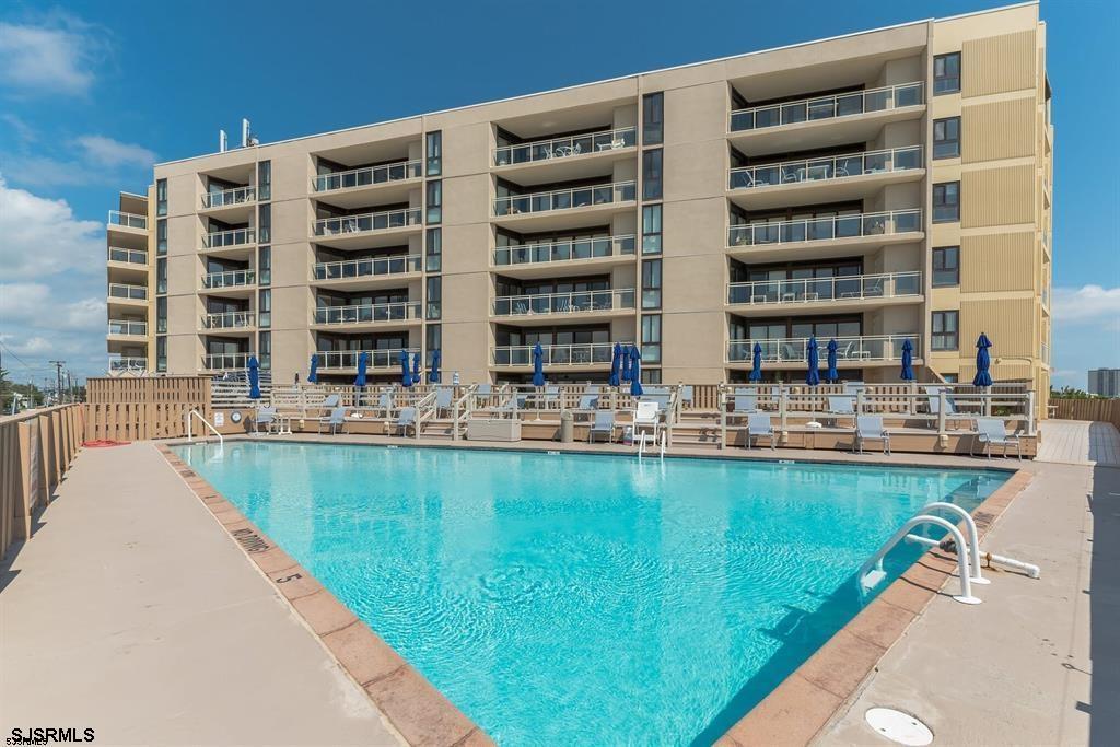 2700  Atlantic - , LONGPORT