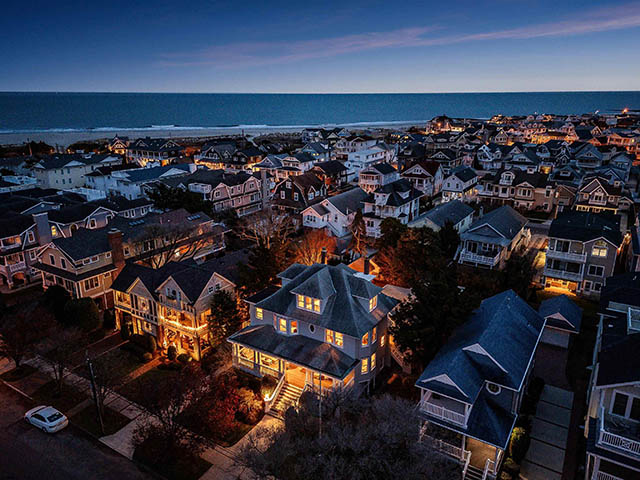 131 E Atlantic Blvd - , OCEAN CITY