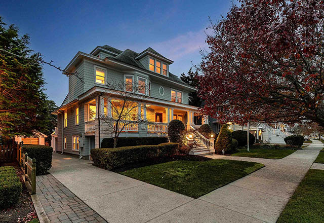 131 E Atlantic Blvd - , OCEAN CITY