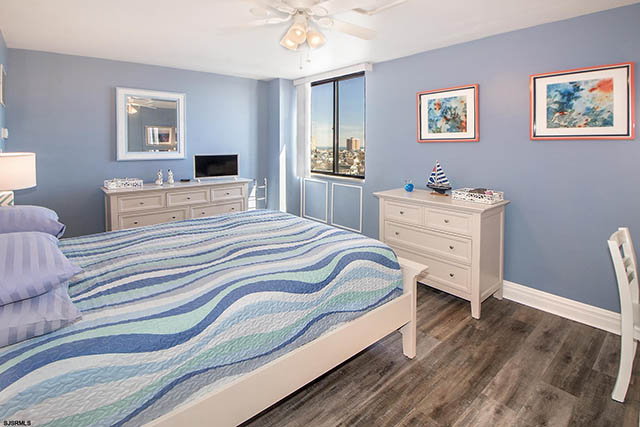 236 N Derby - , VENTNOR CITY