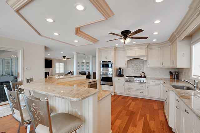 30  Seaview - , LONGPORT