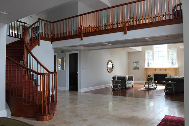 205 E Arbor - , LINWOOD